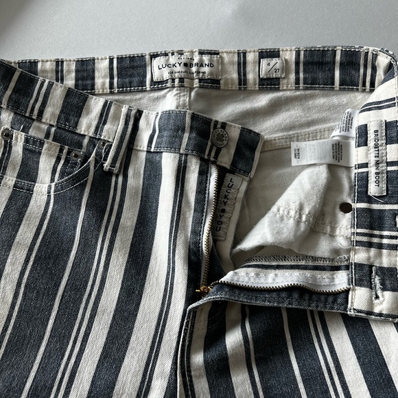 *SOLD* Lucky Brand jeans, size 4 - Picture 3 of 8